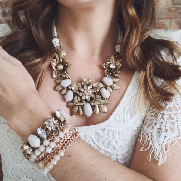 Chloe + Isabel Jewelry - Chloe Isabel pink rose gold wrap bracelet